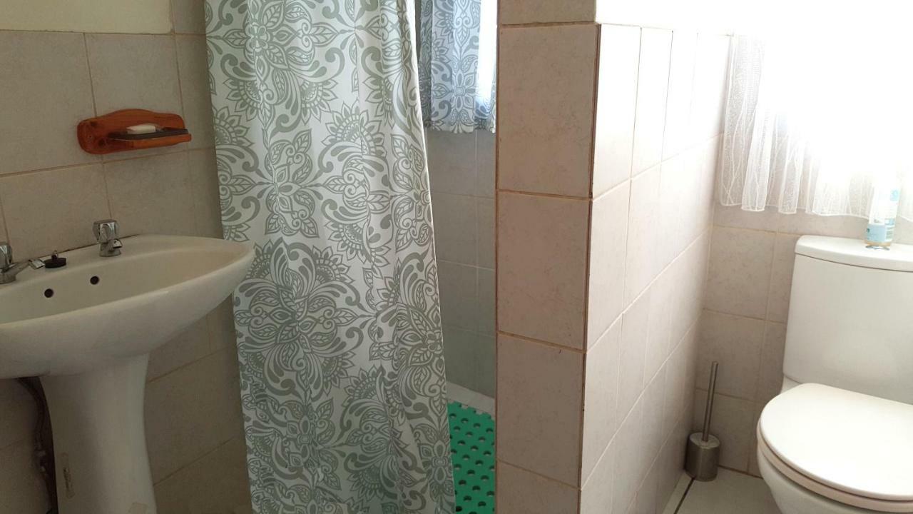 Sunshine Self Catering Apartment Mbombela Luaran gambar